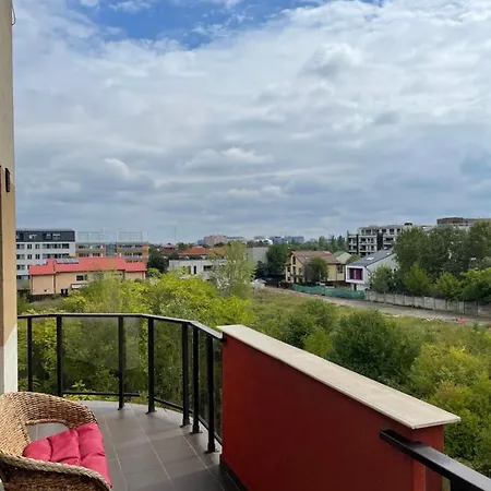 Sunny Two Apartment, Baneasa, Petrom City, Free Wi-fi And Underground Parking Бухарест